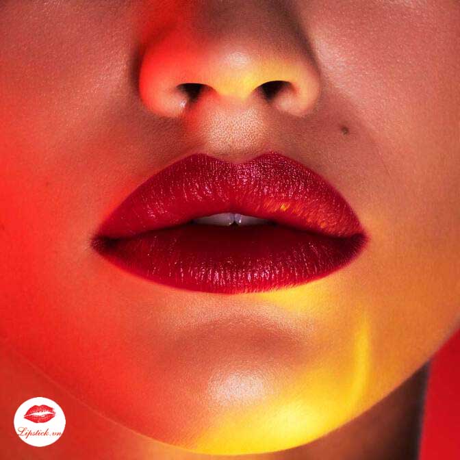 ysl-119-light-me-red-lip